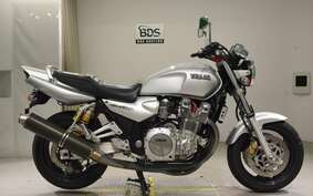 YAMAHA XJR1300 1999 RP01J