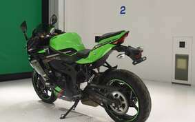 KAWASAKI ZX-25R ZX250E