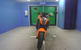 KTM 1290 SUPER DUKE R 2014 V3940