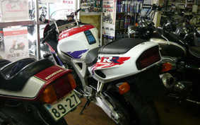 HONDA CBR900RR 1995 SC28