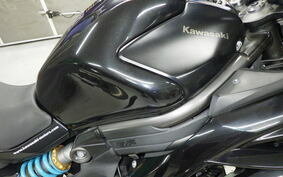 KAWASAKI ER600 F 2013