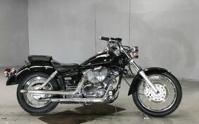 YAMAHA DRAGSTAR 250 VG02J