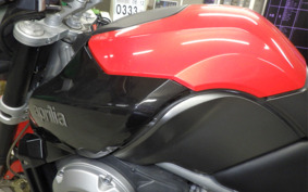 APRILIA MANA 850 2012