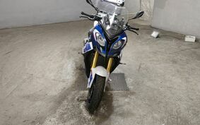 BMW S1000XR 2020 0D03