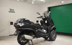 PIAGGIO MP3 250