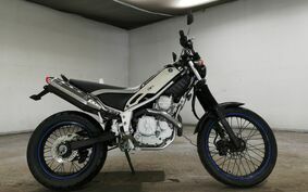 YAMAHA TRICKER DG10J