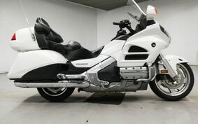 HONDA GL 1800 GOLD WING 2011 SC68