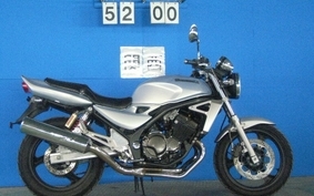 KAWASAKI BALIUS 250 Gen.2 2004 ZR250B