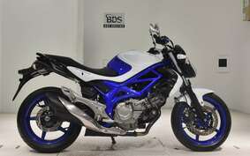 SUZUKI GLADIUS 2011 VK58A