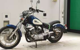 YAMAHA VIRAGO 250 3DM