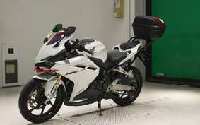 HONDA CBR250RR A MC51