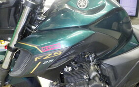 YAMAHA FZS25