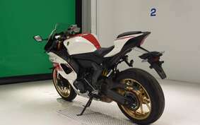 YAMAHA YZF-R7 2022 RM39J