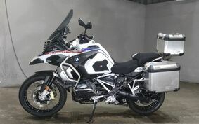 BMW R1250GS ADVENTURE 2023 0M11