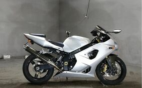 SUZUKI GSX-R1000 2004 GT75A