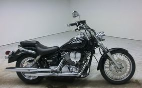 YAMAHA DRAGSTAR 250 2002 VG02J