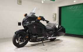 HONDA GL 1800 GOLD WING F6B 2014 SC68