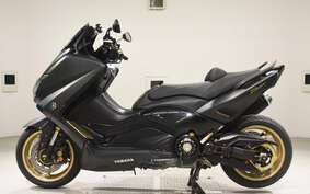 YAMAHA T-MAX 530 2015 SJ12J