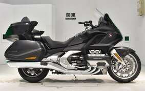 HONDA GL 1800 GOLD WING TOUR DCT SC79