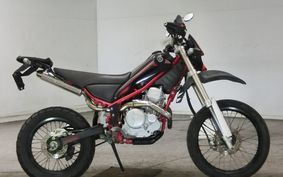 YAMAHA TRICKER DG16J