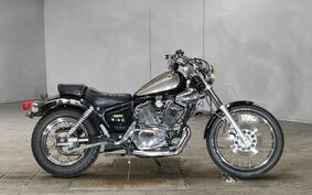 YAMAHA VIRAGO 250 3DM