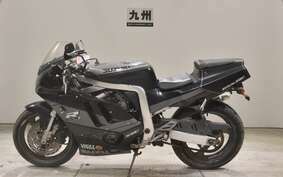 SUZUKI GSX-R400R GK76A