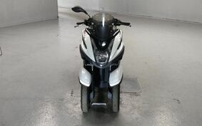 YAMAHA TRICITY 125 SE82J