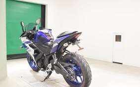 YAMAHA YZF-R25 A RG10J