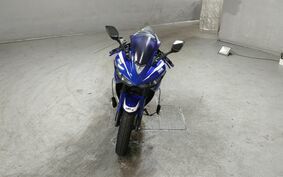 YAMAHA YZF-R25 RG10