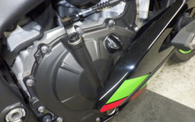 KAWASAKI ZX-25R ZX250E