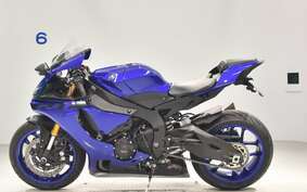 YAMAHA YZF-R1 2018 RN49