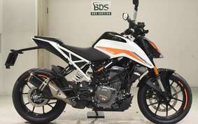 KTM 390 DUKE 2024