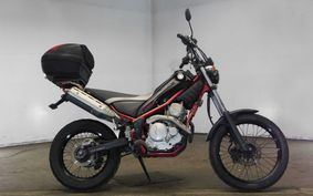 YAMAHA TRICKER DG16J