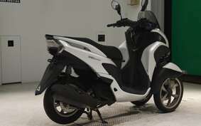 YAMAHA TRICITY 125 SE82J