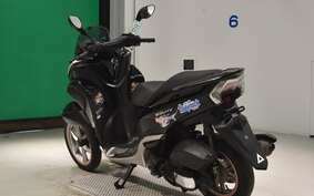 YAMAHA TRICITY 125 SE82J