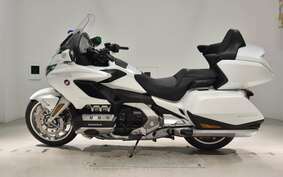 HONDA GL 1800 GOLD WING TOUR DCT 2021 SC79