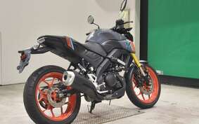 YAMAHA MT-15