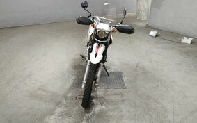 YAMAHA SEROW 250 DG17J