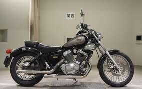 YAMAHA VIRAGO 250 3DM