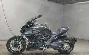 DUCATI DIAVEL Carbon 2013 G100AB