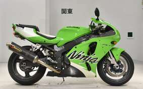 KAWASAKI NINJA ZX-7R 1999 ZX750P