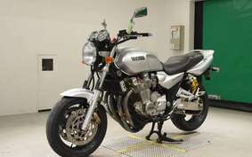 YAMAHA XJR1300 1999 RP01J