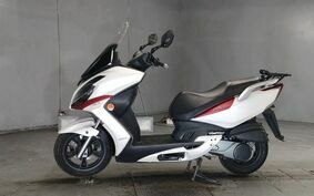 KYMCO G-Dink250 不明