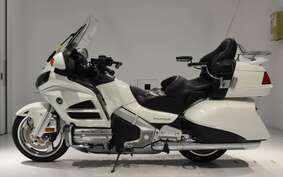 HONDA GL 1800 GOLD WING 2013 SC68