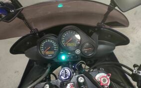 YAMAHA FZ FAZER FEATHER 2004 RN06