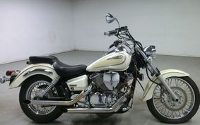 YAMAHA DRAGSTAR 250 VG02J