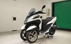 YAMAHA TRICITY 125 SE82J