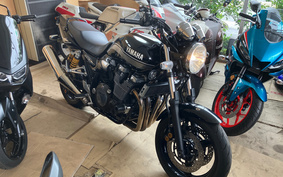 YAMAHA XJR1300 2012 RP17J