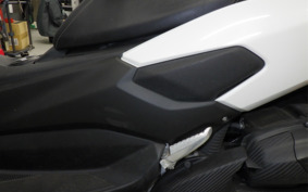 YAMAHA N-MAX SED6J