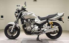 YAMAHA XJR1300 2001 RP03J